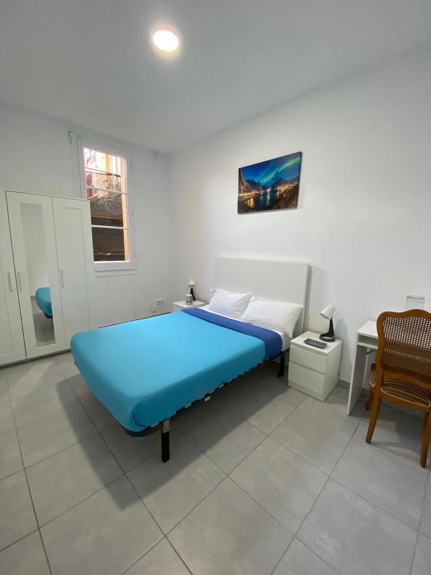 Apartament Habitacion Para Tu Estadia Corta En Bcn Barcelona Zewnętrze zdjęcie