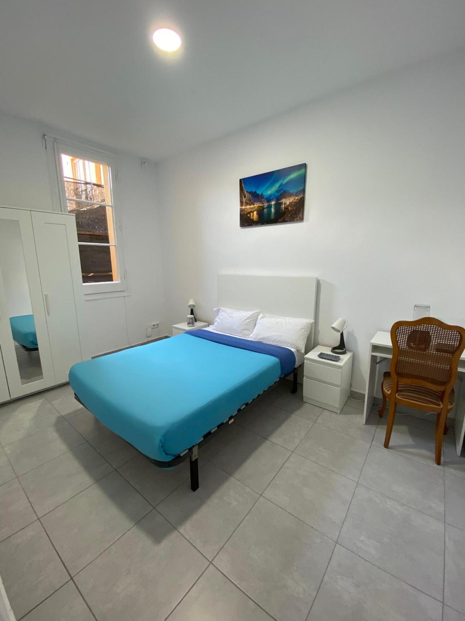 Apartament Habitacion Para Tu Estadia Corta En Bcn Barcelona Zewnętrze zdjęcie